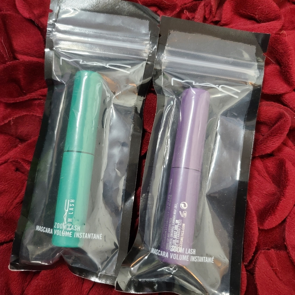 AUTHENTIC RARE MAC Zoomlash Bundle